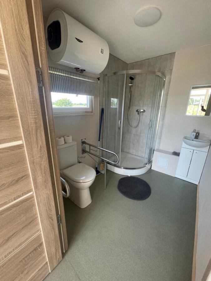 Laukbalozi Holiday Houses Jurkalne Kültér fotó